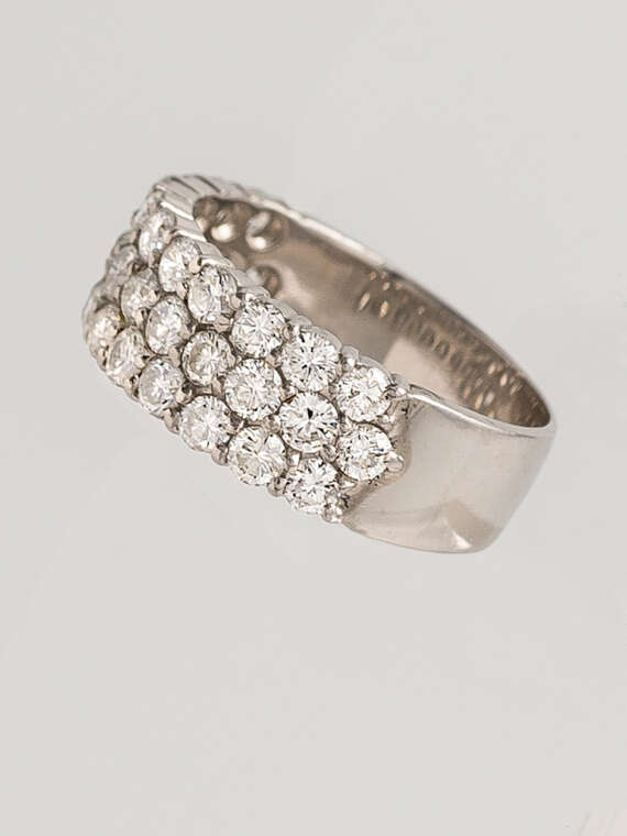 Worthy Queen's White Gold Diamond Ring