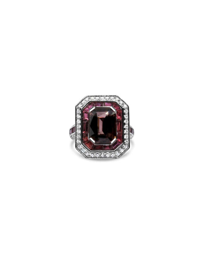 Vogue Red Spinel Ring